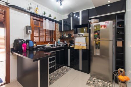 Casa de condomínio à venda com 125m², 3 quartos e 2 vagasCozinha