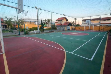 Casa de condomínio à venda com 125m², 3 quartos e 2 vagasQuadra Esportiva
