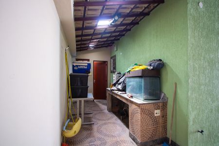 Casa para alugar com 191m², 4 quartos e 3 vagas Casa para alugar com 191m², 4 quartos e 3 vagasQuintal