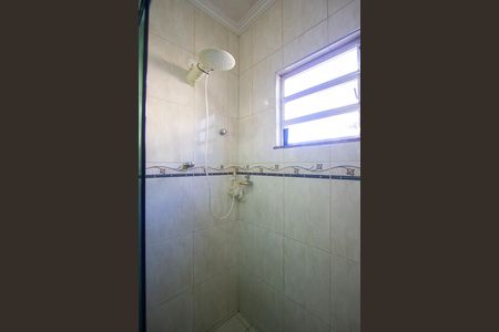 Casa para alugar com 191m², 4 quartos e 3 vagas Casa para alugar com 191m², 4 quartos e 3 vagasBanheiro 2