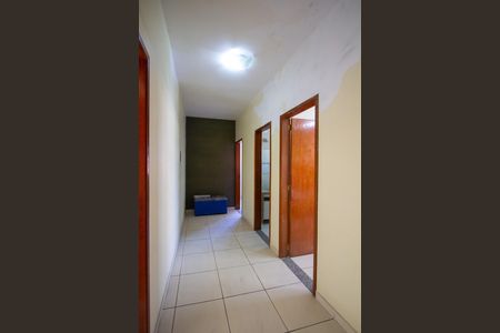 Casa para alugar com 191m², 4 quartos e 3 vagas Casa para alugar com 191m², 4 quartos e 3 vagasCorredor