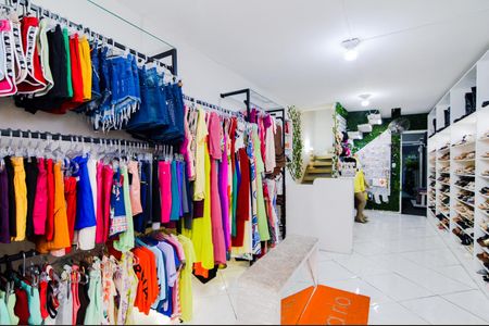 Sala de casa à venda com 2 quartos, 78m² em Vila Augusta, Guarulhos
