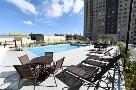 Apartamento para alugar com 46m², 2 quartos e 1 vaga Apartamento para alugar com 46m², 2 quartos e 1 vagaÁrea comum - Piscina