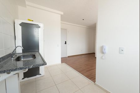 Apartamento para alugar com 46m², 2 quartos e 1 vaga Apartamento para alugar com 46m², 2 quartos e 1 vagaCozinha e Área de Serviço