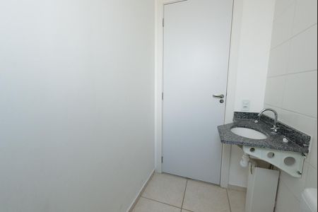 Apartamento para alugar com 46m², 2 quartos e 1 vaga Apartamento para alugar com 46m², 2 quartos e 1 vagaBanheiro