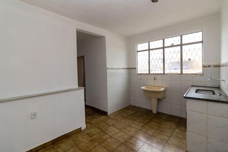 Casa para alugar com 76m², 2 quartos e sem vaga Casa para alugar com 76m², 2 quartos e sem vagaCozinha e Área de Serviço