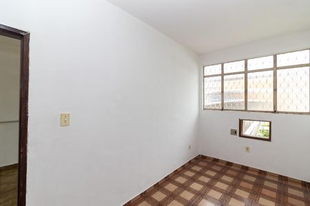 Casa para alugar com 76m², 2 quartos e sem vaga Casa para alugar com 76m², 2 quartos e sem vagaQuarto 1