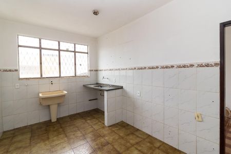Casa para alugar com 76m², 2 quartos e sem vaga Casa para alugar com 76m², 2 quartos e sem vagaCozinha e Área de Serviço