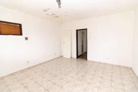 Casa para alugar com 76m², 2 quartos e sem vaga Casa para alugar com 76m², 2 quartos e sem vagaSala