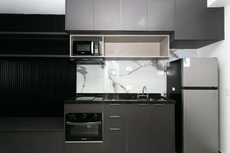 Studio para alugar com 28m², 1 quarto e sem vaga Studio para alugar com 28m², 1 quarto e sem vagaCozinha
