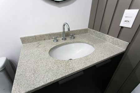 Studio para alugar com 28m², 1 quarto e sem vaga Studio para alugar com 28m², 1 quarto e sem vagaBanheiro
