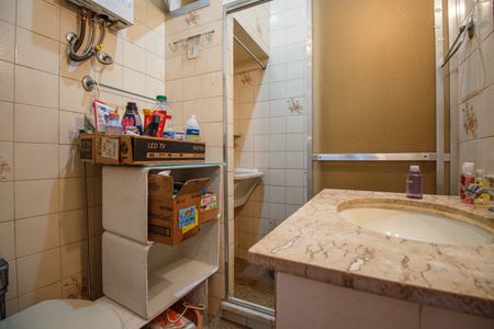 Apartamento à venda com 60m², 2 quartos e 1 vaga Apartamento à venda com 60m², 2 quartos e 1 vagaBanheiro