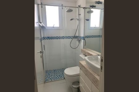 Foto 15 de casa à venda com 4 quartos, 307m² em Vila Gumercindo, São Paulo