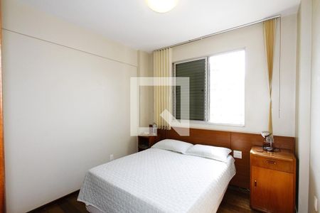 Apartamento para alugar com 140m², 4 quartos e 2 vagas