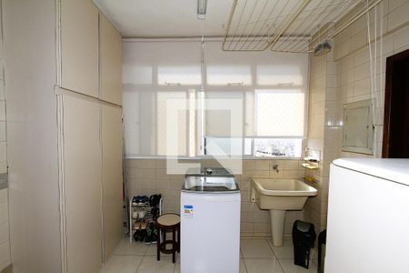 Apartamento para alugar com 140m², 4 quartos e 2 vagas