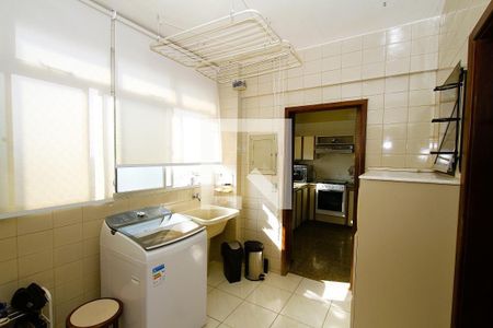 Apartamento para alugar com 140m², 4 quartos e 2 vagas