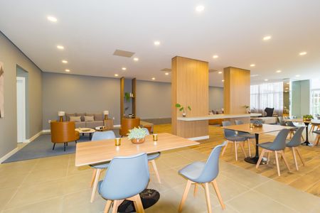 Apartamento à venda com 40m², 1 quarto e 1 vaga Apartamento à venda com 40m², 1 quarto e 1 vagaSalão de Festas