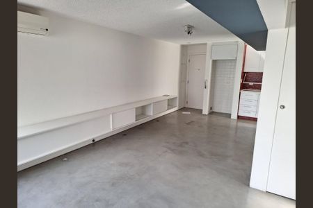 Foto 04 de apartamento à venda com 2 quartos, 67m² em Real Parque, São Paulo
