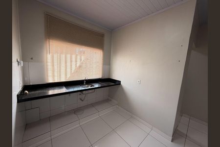 Casa para alugar com 60m², 2 quartos e 1 vaga Casa para alugar com 60m², 2 quartos e 1 vagaCozinha