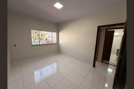 Casa para alugar com 60m², 2 quartos e 1 vaga Casa para alugar com 60m², 2 quartos e 1 vagaQuarto 01