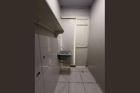 Casa para alugar com 60m², 2 quartos e 1 vaga Casa para alugar com 60m², 2 quartos e 1 vagaCozinha