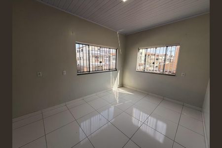 Casa para alugar com 60m², 2 quartos e 1 vaga Casa para alugar com 60m², 2 quartos e 1 vagaQuarto 02