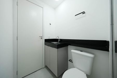Apartamento para alugar com 38m², 2 quartos e sem vagaBanheiro