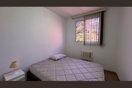 Quarto 2 de apartamento para alugar com 3 quartos, 59m² em Vargem Grande, Rio de Janeiro