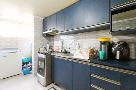 Apartamento à venda com 77m², 2 quartos e sem vaga