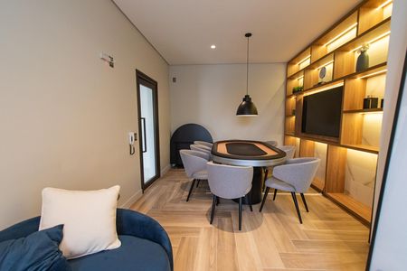 Apartamento à venda com 72m², 2 quartos e 1 vagaSala de jogos juvenil