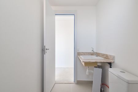 Apartamento à venda com 72m², 2 quartos e 1 vagaBanheiro da suíte 2