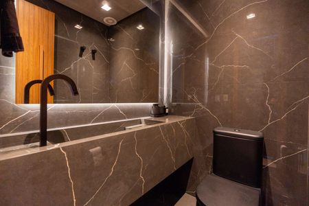 Apartamento à venda com 150m², 1 quarto e sem vaga