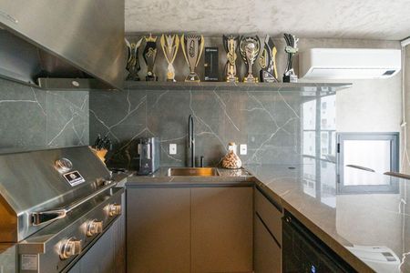 Apartamento à venda com 150m², 1 quarto e sem vaga