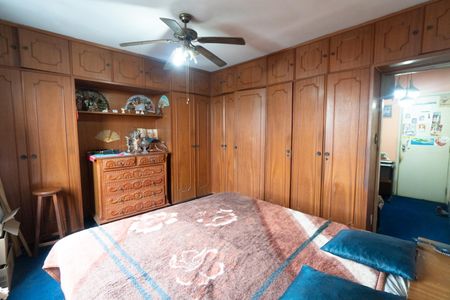 Casa à venda com 420m², 3 quartos e 4 vagasSuite
