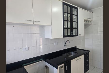 Apartamento à venda com 64m², 2 quartos e 1 vagaCozinha 