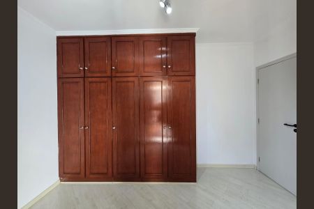 Apartamento à venda com 64m², 2 quartos e 1 vagaQuarto 01