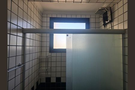 Apartamento à venda com 64m², 2 quartos e 1 vagaBanheiro Social