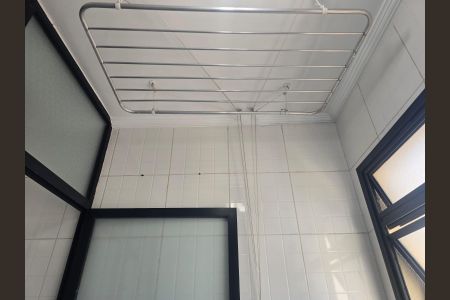 Apartamento à venda com 64m², 2 quartos e 1 vagaÁrea de Serviço