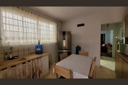 Casa para alugar com 70m², 1 quarto e 1 vaga Casa para alugar com 70m², 1 quarto e 1 vagaCozinha