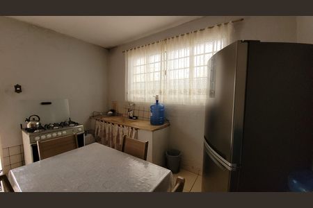 Casa para alugar com 70m², 1 quarto e 1 vaga Casa para alugar com 70m², 1 quarto e 1 vagaCozinha