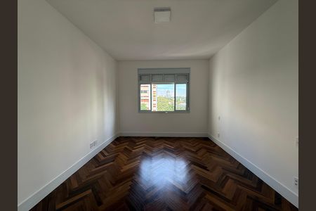 Apartamento à venda com 177m², 4 quartos e 1 vaga Apartamento à venda com 177m², 4 quartos e 1 vagasuite 2