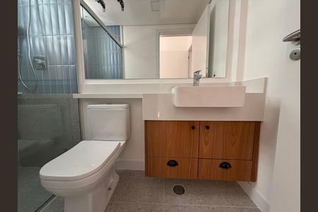 Apartamento à venda com 177m², 4 quartos e 1 vaga Apartamento à venda com 177m², 4 quartos e 1 vagaBanheiro 1