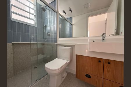 Apartamento à venda com 177m², 4 quartos e 1 vaga Apartamento à venda com 177m², 4 quartos e 1 vagaBanheiro 1