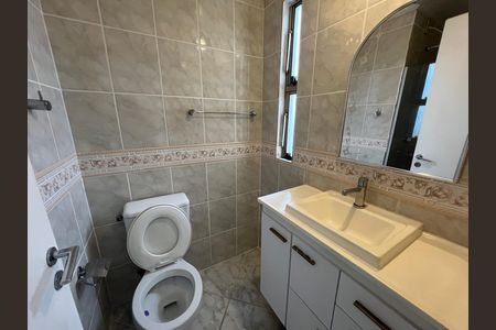 Apartamento para alugar com 56m², 2 quartos e 1 vaga Apartamento para alugar com 56m², 2 quartos e 1 vagaBanheiro