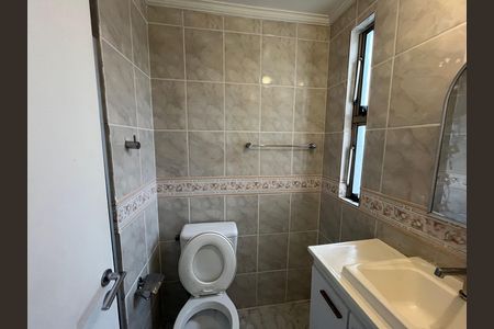 Apartamento para alugar com 56m², 2 quartos e 1 vaga Apartamento para alugar com 56m², 2 quartos e 1 vagaBanheiro