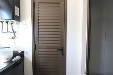 Apartamento à venda com 160m², 4 quartos e 2 vagasÁrea de serviço - Banheiro