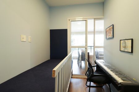 Apartamento à venda com 93m², 3 quartos e 2 vagas Apartamento à venda com 93m², 3 quartos e 2 vagasQuarto 1