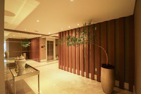 Apartamento à venda com 93m², 3 quartos e 2 vagas Apartamento à venda com 93m², 3 quartos e 2 vagasHall