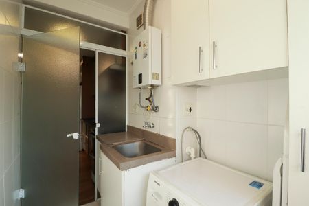 Apartamento à venda com 93m², 3 quartos e 2 vagas Apartamento à venda com 93m², 3 quartos e 2 vagasCozinha e Área de Serviço