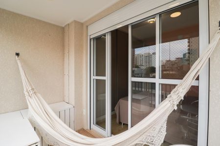 Apartamento à venda com 93m², 3 quartos e 2 vagas Apartamento à venda com 93m², 3 quartos e 2 vagasVaranda da Suíte 1